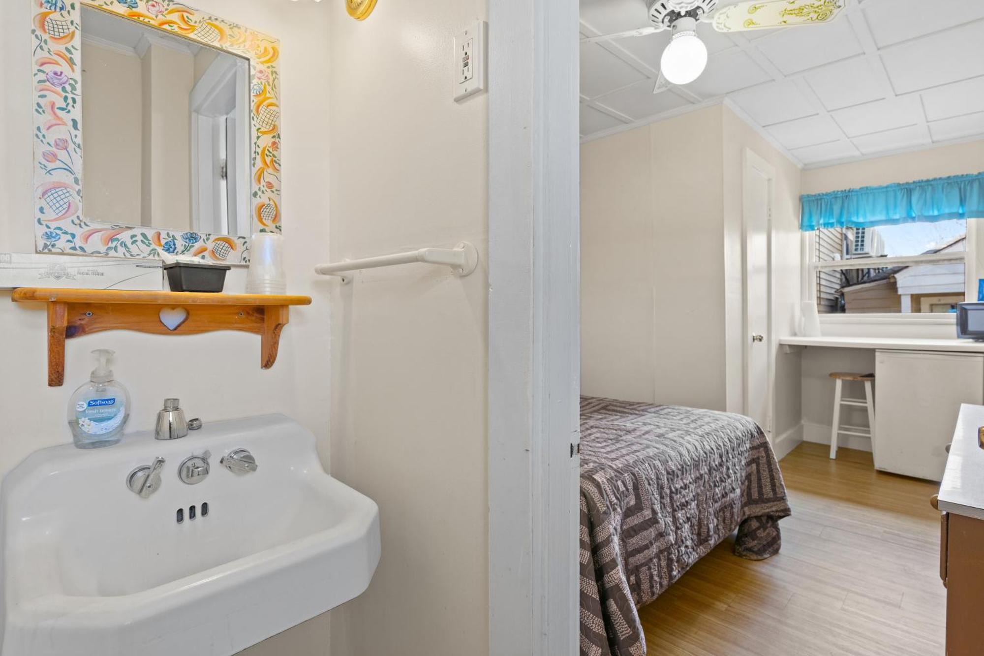 Beach Motel And Suites オールドオーチャードビーチ エクステリア 写真
