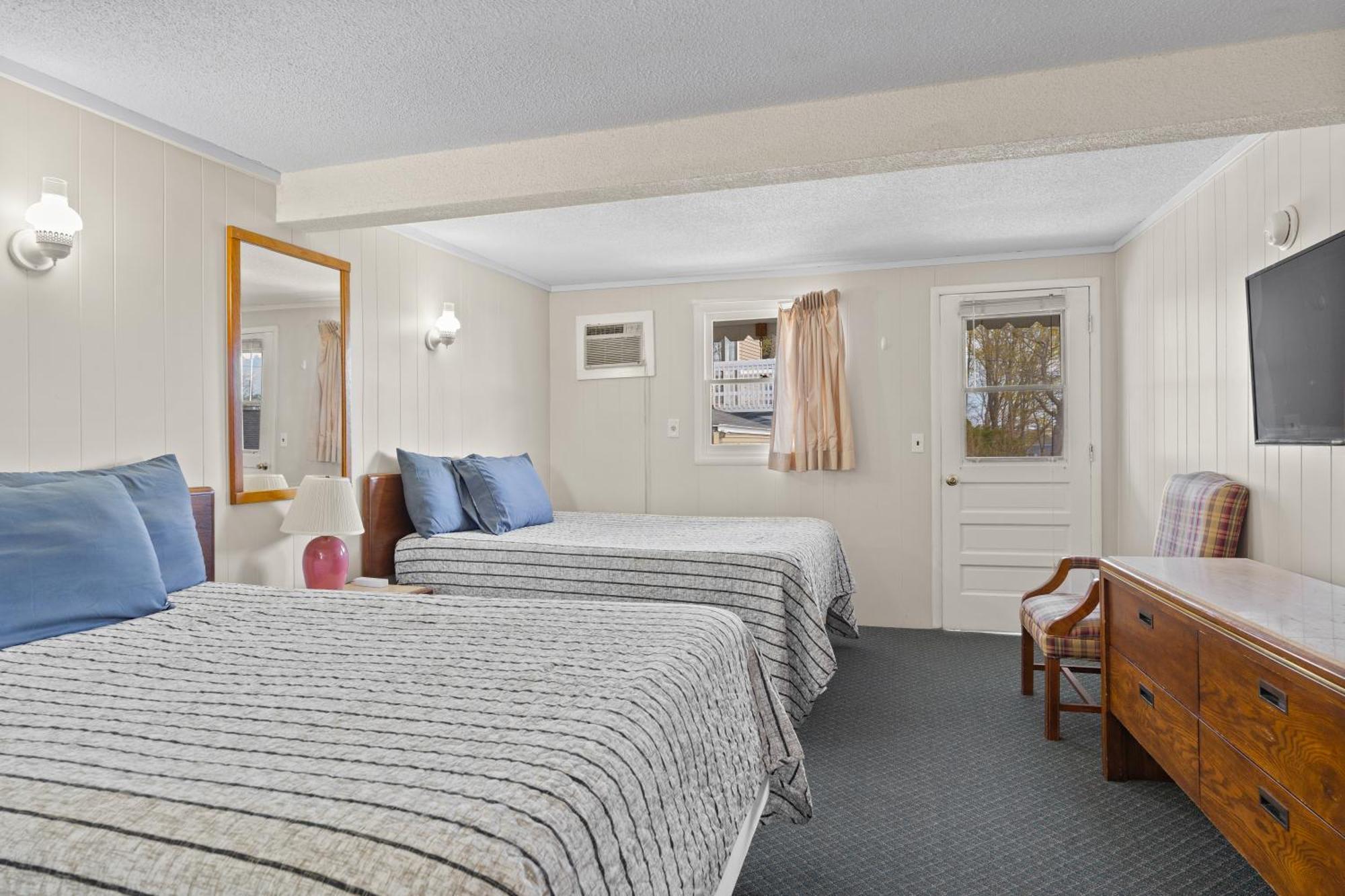 Beach Motel And Suites オールドオーチャードビーチ エクステリア 写真